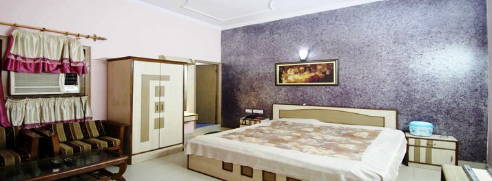 1579/Hotel Riya Palace - Agra 06.jpg